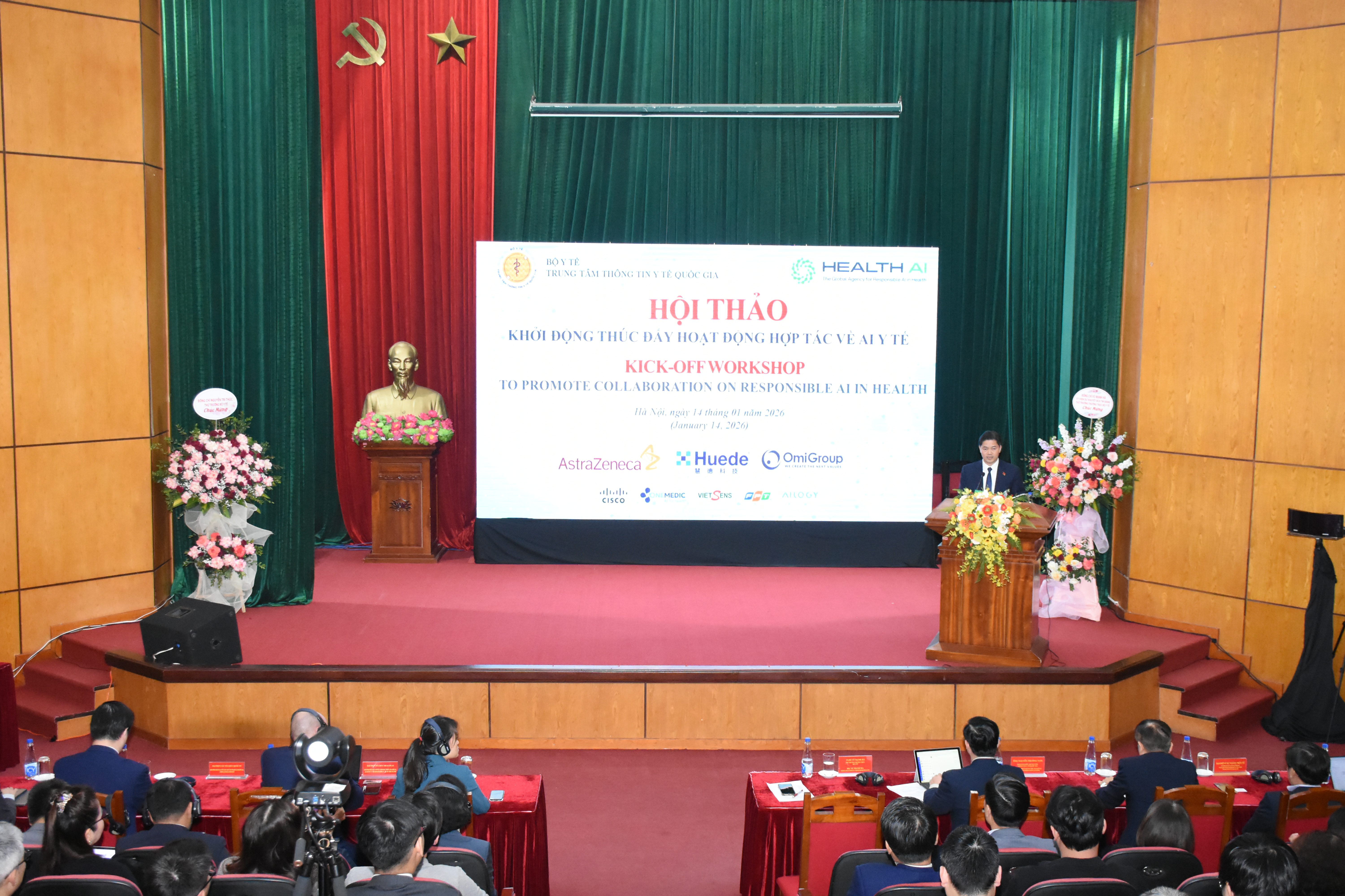 Hội thảo AI y tế thành công, ra mắt Mạng lưới V-RHAIN và thúc đẩy các giải pháp AI y tế có trách nhiệm