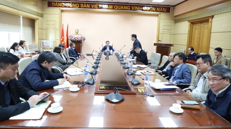 Thứ trưởng Bộ Y tế Nguyễn Tri Thức: Cần nêu cao trách nhiệm, tính sáng tạo, liên tục cập nhật, ứng dụng công nghệ trong quá trình chuyển đổi số y tế