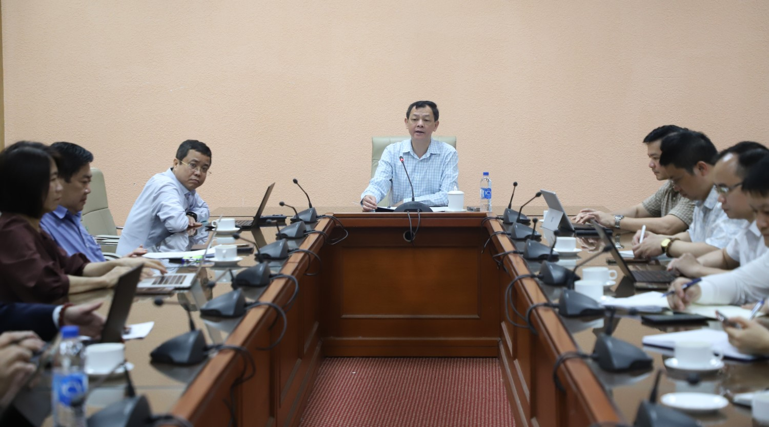 Thứ trưởng Bộ Y tế Nguyễn Tri Thức: Lập Tổ công tác chuyên hỗ trợ, hướng dẫn địa phương triển khai nhiệm vụ thuộc chuyển đổi số y tế