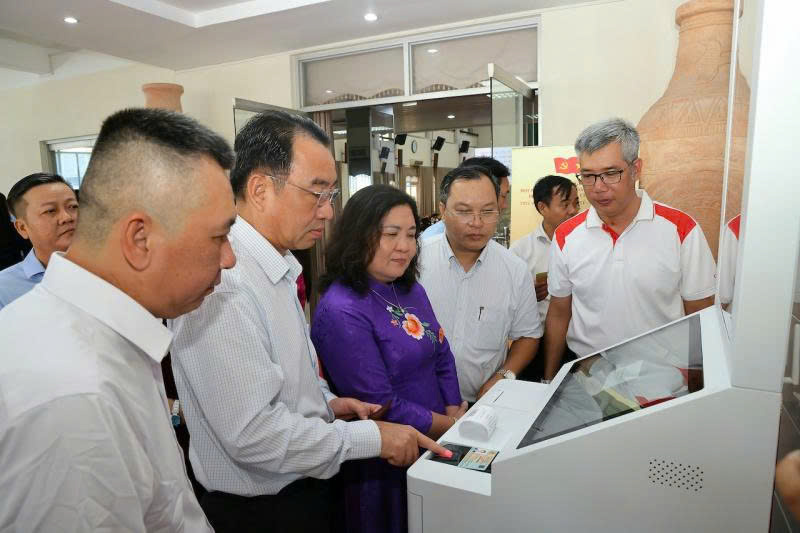 Vĩnh Long đột phá về phát triển khoa học công nghệ, đổi mới sáng tạo và chuyển đổi số