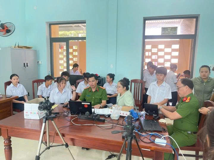 Gia Lai và mô hình điểm: Hiện thực hóa công dân số từ những con số "biết nói"